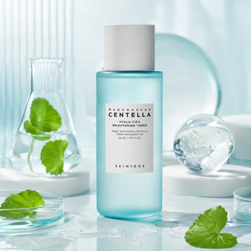 SKIN1004 Madagascar Centella Hyalu-Cica Tonique Éclaircissant 210 ml