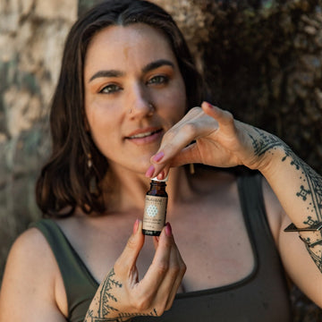 Clarify Serum | Ayurvedic Face Oil for Blemish-Prone Skin - Skincare Lab