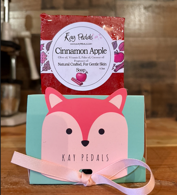 Cinnamon Apple Bundle Gift Set - Skincare Lab