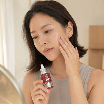 Sérum Anua à la niacinamide : Éclat, 10 % de niacinamide et 4 % de TXA