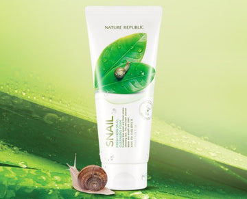 Snail Solution Essential Anti-Aging Skincare Set
