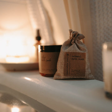 Herbal Oatmeal Bath Soak - Skincare Lab